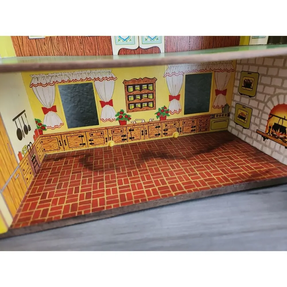 Fisher Price Vintage Little People Play Family Yellow House 1969, 3‎ Figures